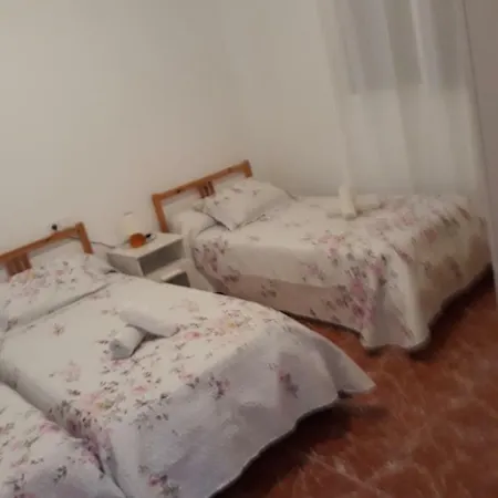 Сasa de vacaciones Rocamar 2 *